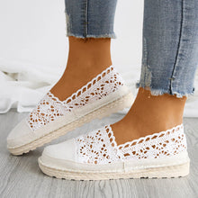 Load image into Gallery viewer, 2023 New Lace Hollow Out Breathable Mesh Summer Flats Casual Crochet  Bohemia Shoes Platform Sneakers for Women Zapatillas Mujer
